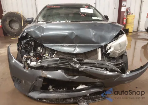 2016 Toyota Corolla Le z USA, uszkodzony, nr VIN 2T1BURHE1GC648884